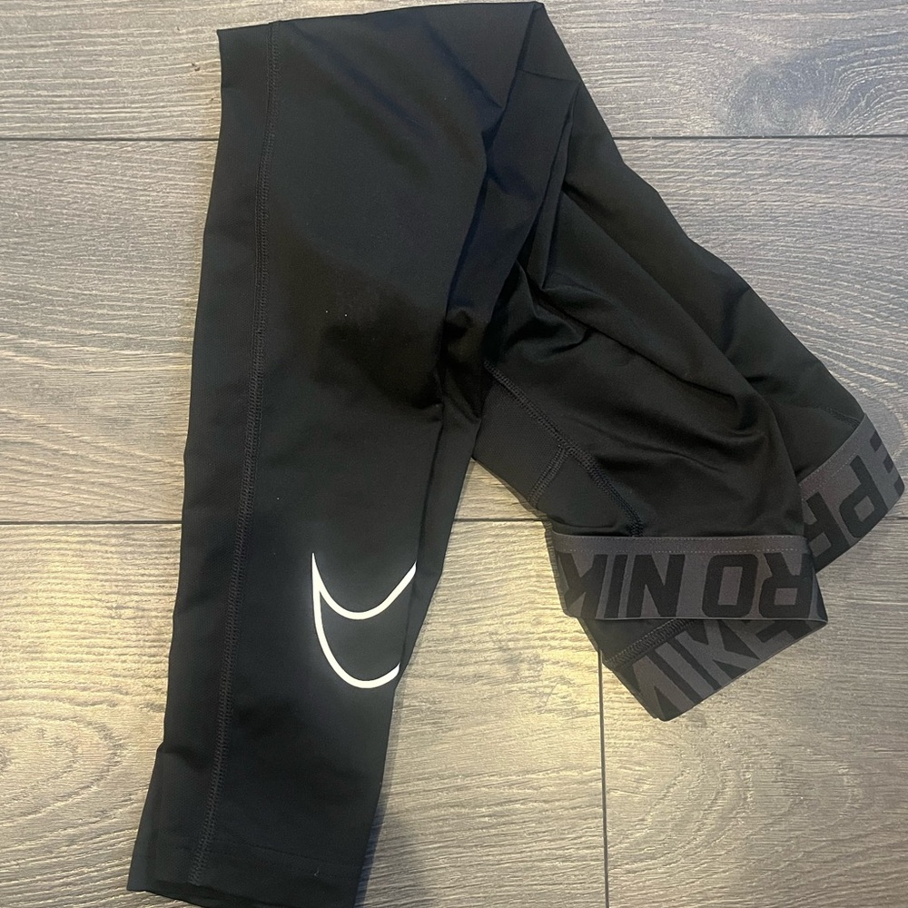 Nike Kids Black compression with Logo